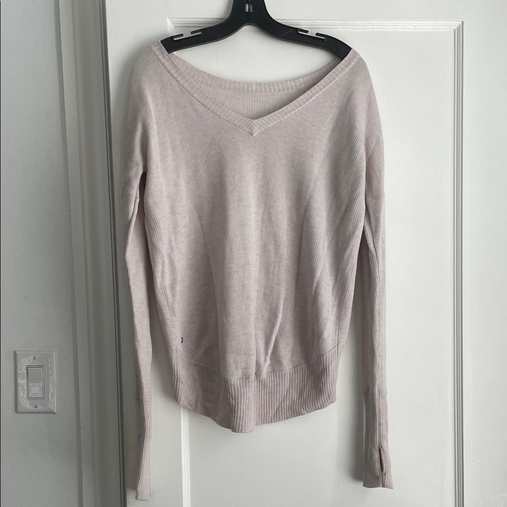 lululemon athletica V-Neck Sweater in Light Soft Pink